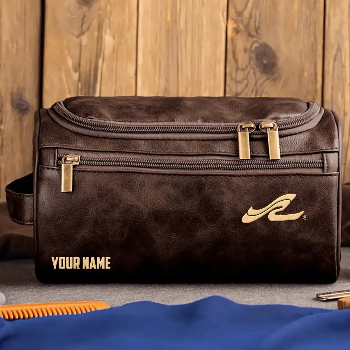TTFSLB0819SYZ.1.1LeatherToiletry_COF_.webp